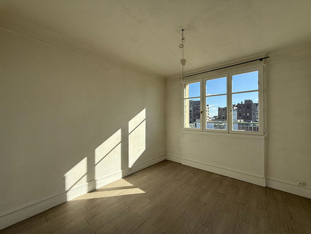 Appartement sur Ivry sur Seine ; 255 000 &euro;  ; Achat Réf. 1108