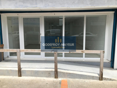 Location local commercial Pointe-à-Pitre 97110; 2 500 &euro; 