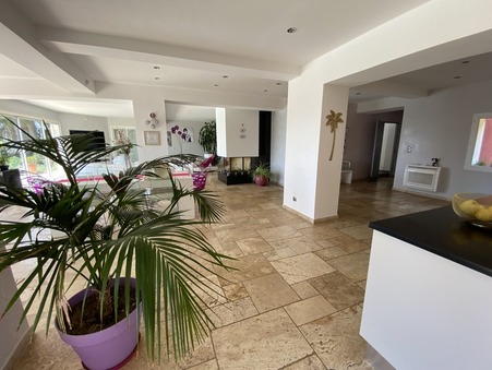 Maison sur Le Pradet ; chf 1 300 000  ; A vendre Réf. MA-PRD-264fr