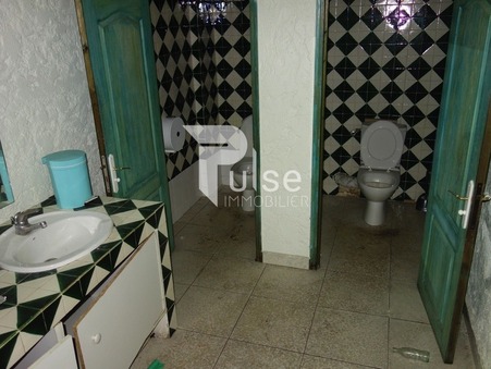 A vendre local commercial Marseille 6eme Arrondissement 13006; 275 000 &euro;