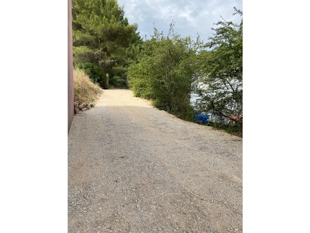 A louer local professionnel 1 780 €  Gardanne