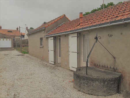Vente maison 107 000 € Saint-Michel-Chef-Chef