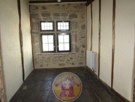 Maison 75 600 € Réf. 1119 Chabanais