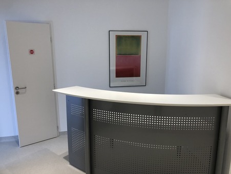 A louer local professionnel 600 &euro;  Gardanne