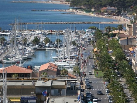 Appartement sur Hyeres ; 69 500 €  ; A vendre Réf. 253