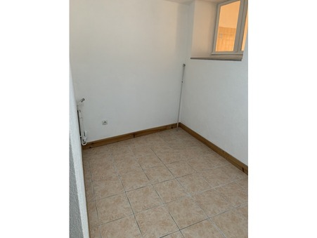 A louer maison 590 &euro;  Puylaurens