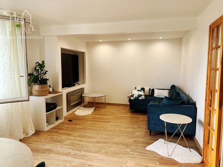 Poissy 287 000€