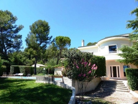 Maison sur Bouc Bel Air ; 4 200 €  ; A louer Réf. 231120
