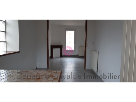 Immeuble 139 100 €  Réf. 1216 Decazeville