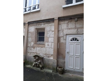 BOURGES  286 000€