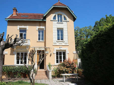 Orange 550 000€