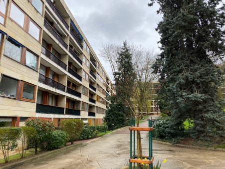 Appartement 668 €  Réf. G712 La Celle St Cloud
