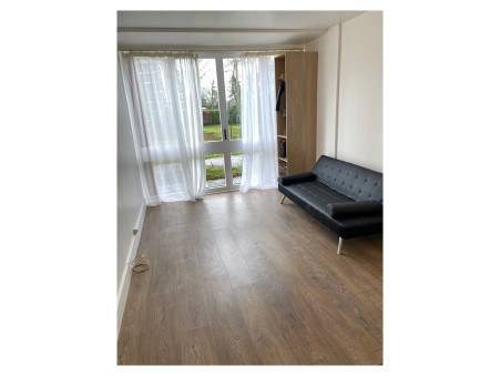 Appartement 668 €  Réf. G712 La Celle St Cloud