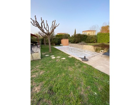 Maison sur Bouc Bel Air ; 2 400 &euro;  ; Location Réf. 43321