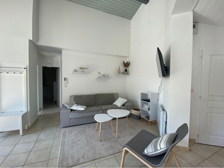 Maison sur Le Chateau d'Oleron ; prix nous consulter ; A louer Réf. 731