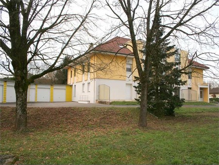 Saint-étienne-du-Bois  390 €