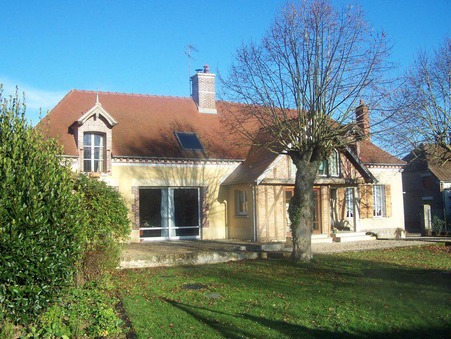 TROYES   375 000 €