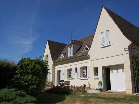 Compiègne  385 000 €