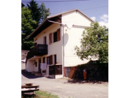 Féternes  250 €