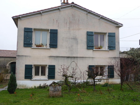 La Creche  136 000 €
