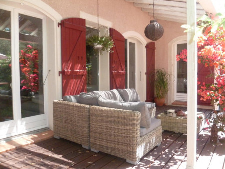 Vente maison 525 000 €  Hyeres