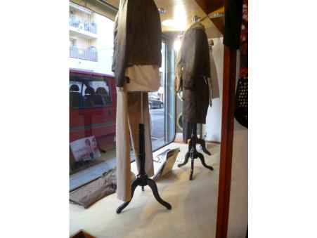 Vente local commercial 40 000 € Hyeres
