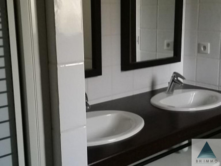 A louer maison 1 400 &euro;  Greasque