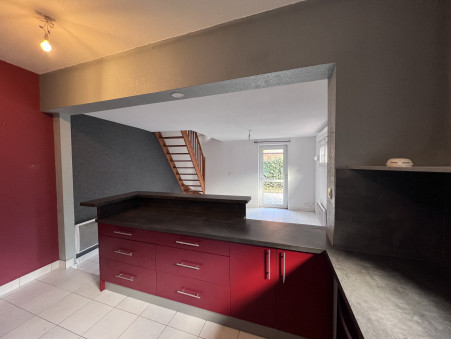 A louer maison 610 &euro;  Chatenois