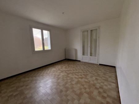 Location Appartement LANGOGNE Réf. 2020-09 - 1D - Slide 1