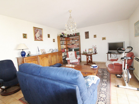 Appartement 210 000 €  Réf. Tutelle Hyeres