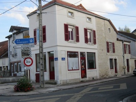 CHATEAUVILLAIN  180 €
