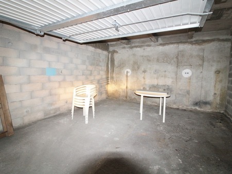 Parking 17 000 €  sur Hyeres (83400) - Réf. 198