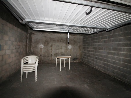 A vendre parking Hyeres 83400; 17 000 € 