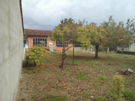 A vendre local professionnel Revel 31250; 93 000 € 