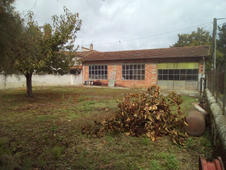 Local professionnel sur Revel ; 93 000 €  ; Achat Réf. 5527