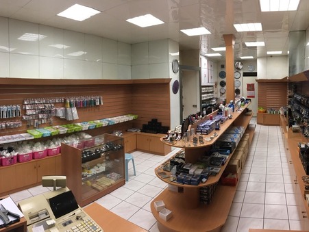 Vente Local PARIS 3EME ARRONDISSEMENT Réf. 168 - Slide 2