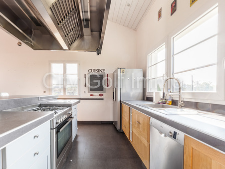 Maison sur St Emilion ; 370 000 €  ; Vente Réf. SR139