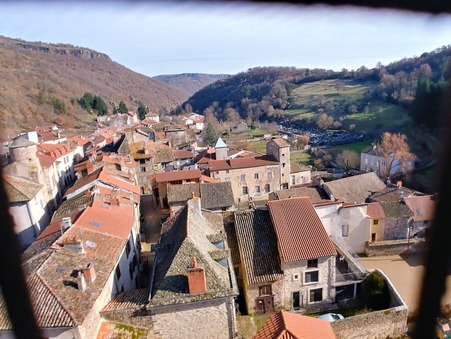 Chateau sur Brioude ; 112 000 € ; A vendre Réf. 82