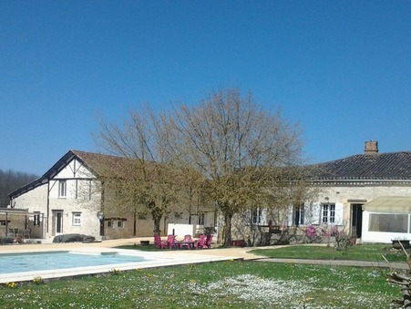 A vendre maison Ste Sabine Born 24440; 386 900 €