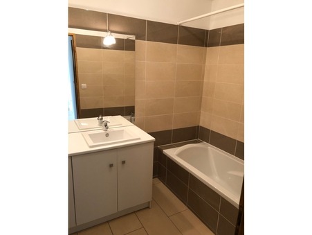 Appartement 1 145 &euro;  Réf. 06062018 Meyreuil