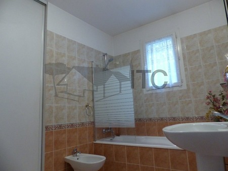 A vendre maison Les Vans 07140; 200 000 &euro; 