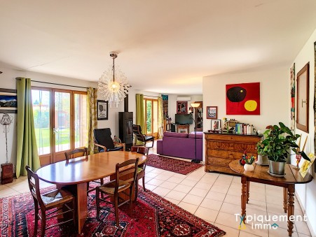 Maison sur Berat ; 282 000 €  ; A vendre Réf. 15