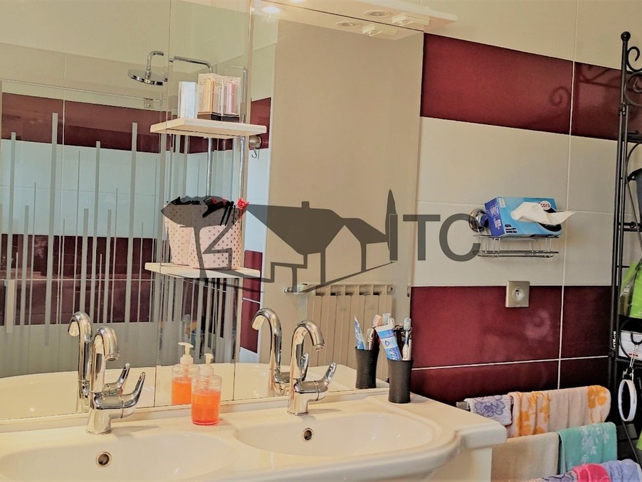 Maison sur Robiac Rochessadoule ; 250 000 €  ; Achat Réf. 301374221-210363