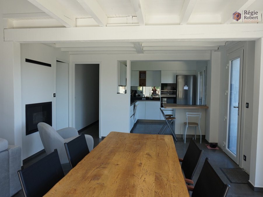 Maison sur Anse ; 1 395 €  ; A louer Réf. 176 g