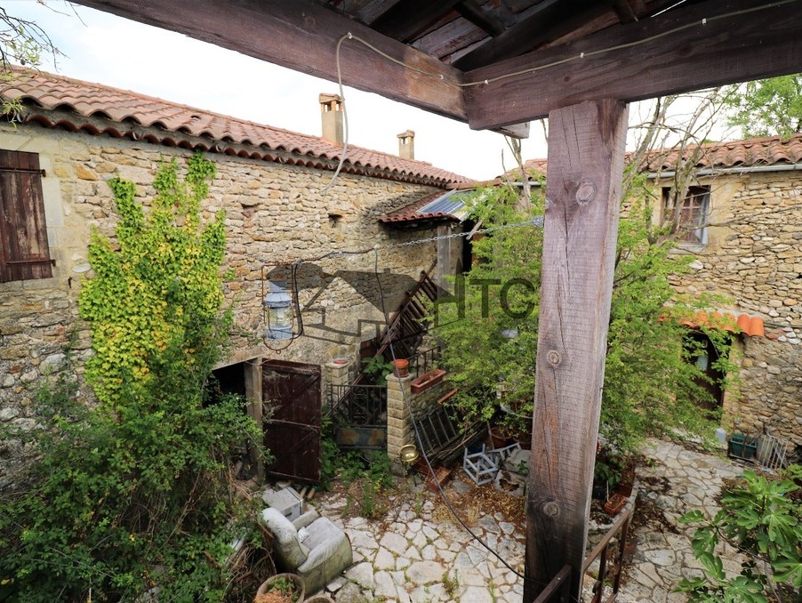A vendre maison Saint Julien de Cassagnas 30500; 148 500 € 