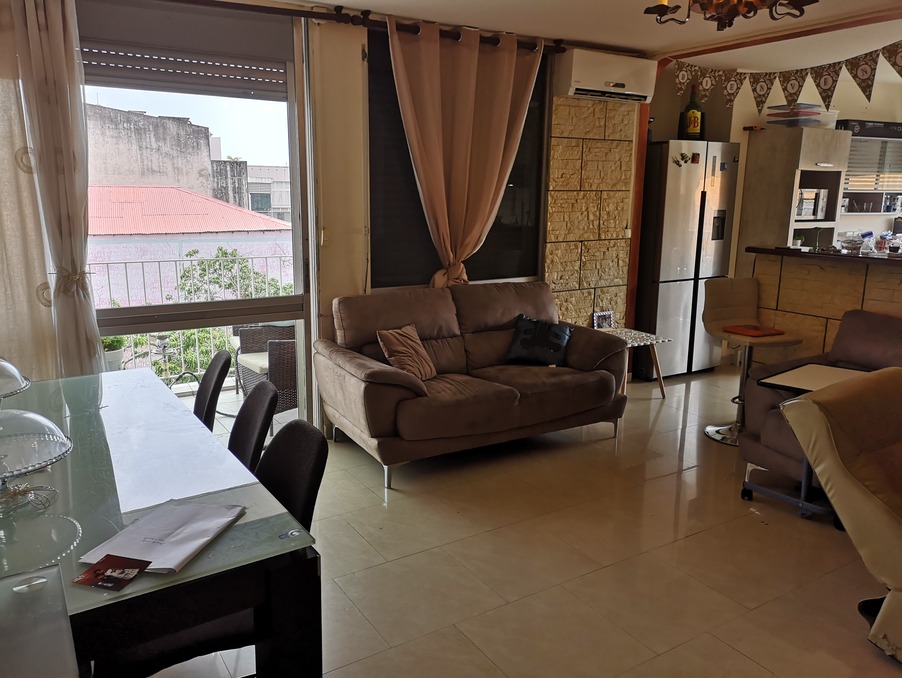 Appartement sur Pointe a Pitre ; 90 000 €  ; Achat Réf. 467
