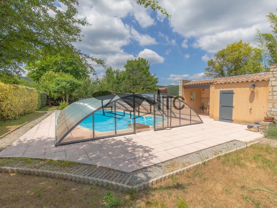 A vendre maison Chambonas 07140; 398 000 € 