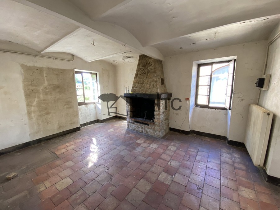 A vendre maison Saint Paul le Jeune 07460; 125 000 € 