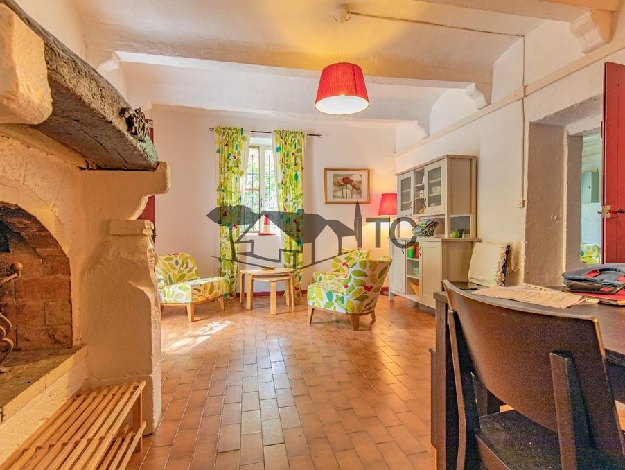 Vente maison 368 000 €  Banne