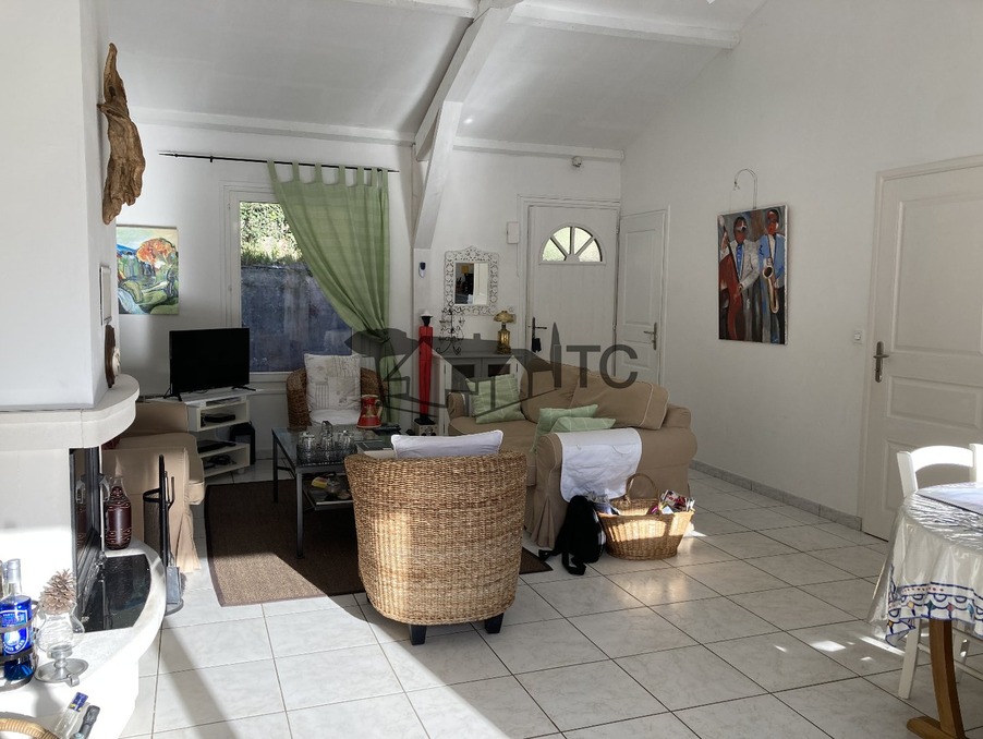 Vente maison 323 000 €  Joyeuse